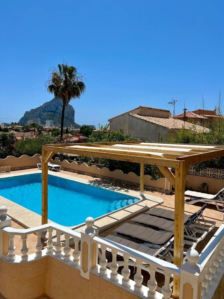 Relaxdiversion En Villa Piscina Bbq Y Cocina Ext カルプ エクステリア 写真